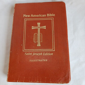 American Bible St Joseph Edition Leather 8x5.5" Medium